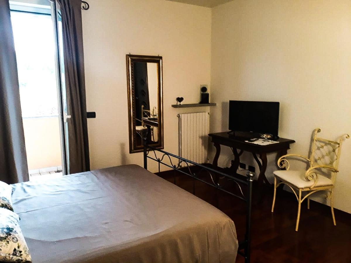Bed and Breakfast Acero Rosso à Pianfei Extérieur photo